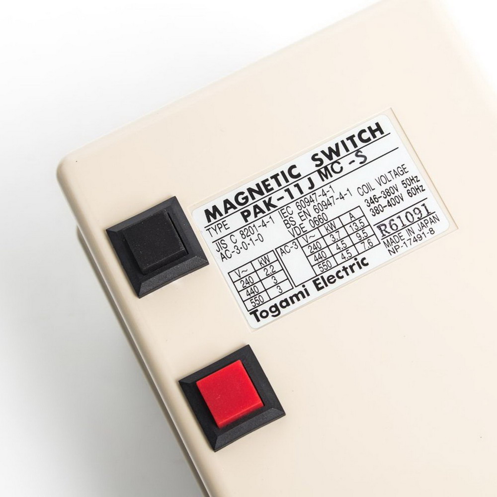 PAK11JM-S สวิทซ์ควบคุม 3HP 380V_2